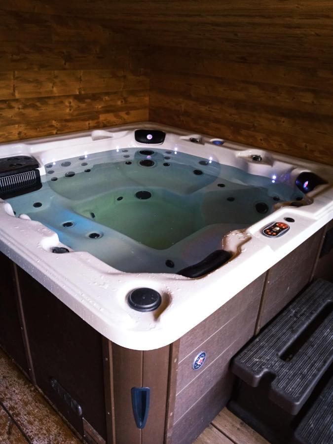 Gite Du Mas De La Finiere ,Avec Spa Interieur Châteaurenard Dış mekan fotoğraf